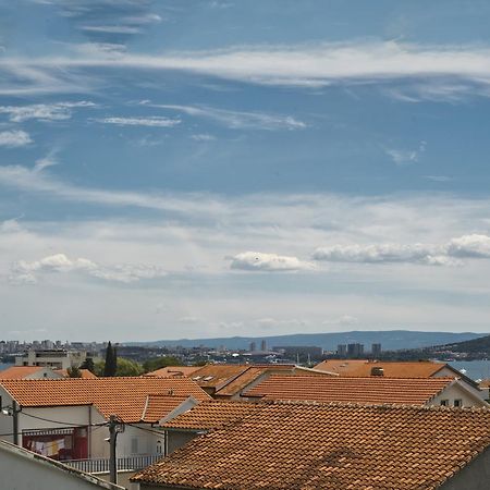 Apartment Noel Kaštela Buitenkant foto